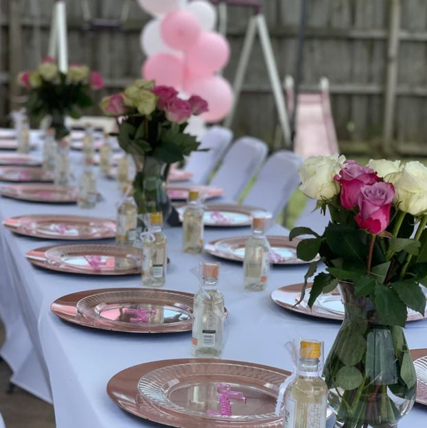 Wedding Table Placecards - Fine cursive