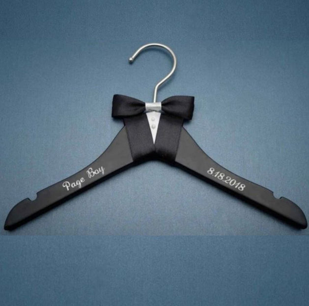 Personalized Wedding Hangers 👰🤵